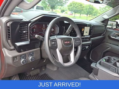 Certified 2023 GMC Sierra 1500 Elevation AWD/4WD image 10
