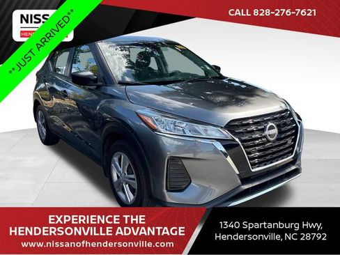 Used 2024 Nissan Kicks S FWD image 1