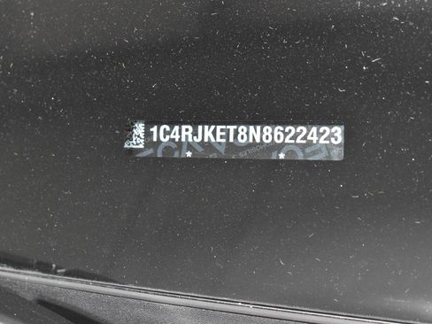 Used 2022 Jeep Grand Cherokee L Summit w/ Advanced Protech Group IV image 38