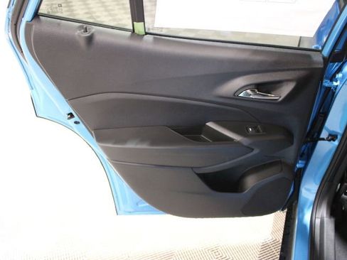 New 2026 Chevrolet Trax ACTIV FWD image 21