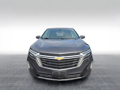 Used 2023 Chevrolet Equinox LT AWD/4WD image 2