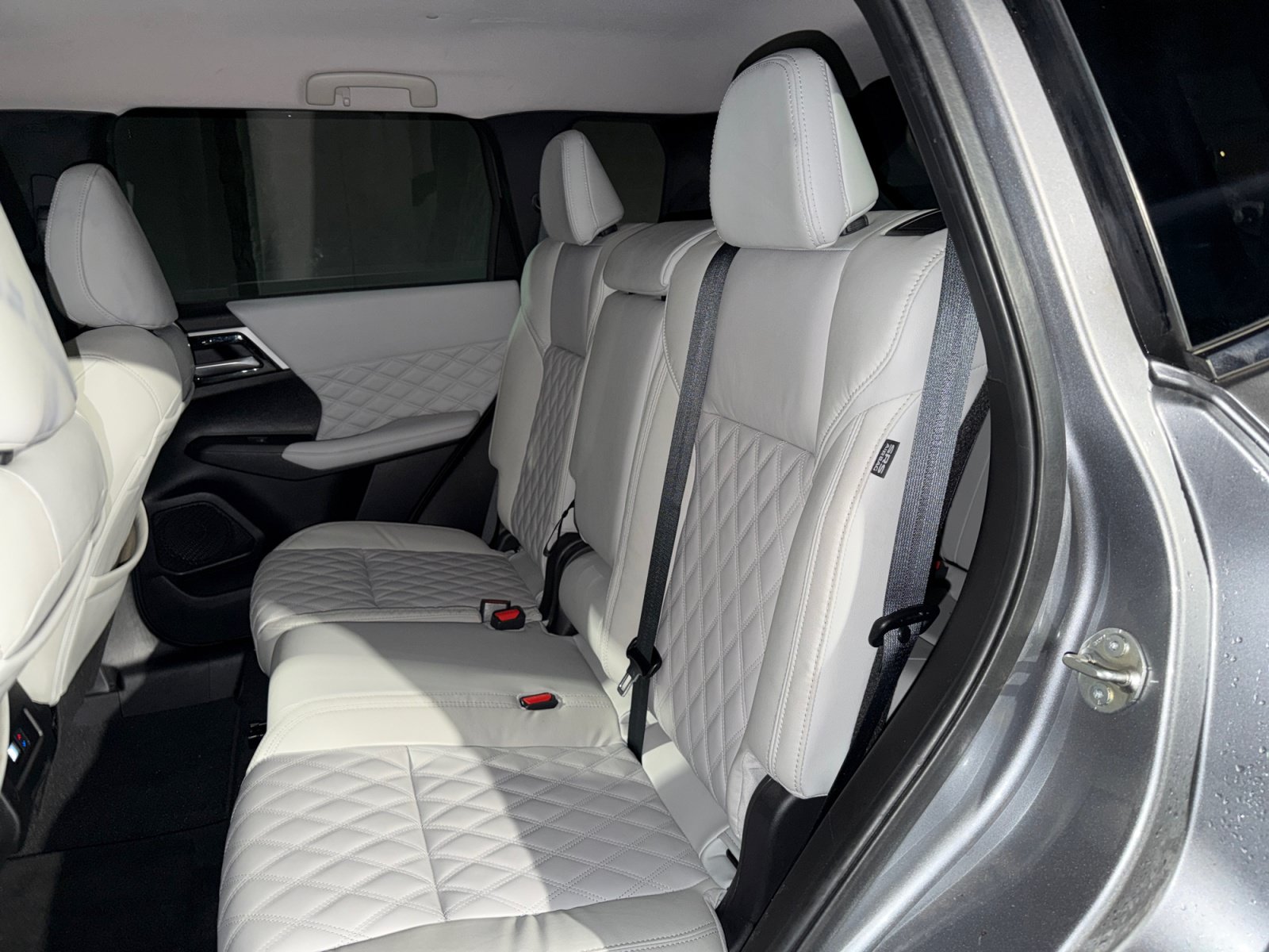 Used 2022 Mitsubishi Outlander SEL FWD image 16