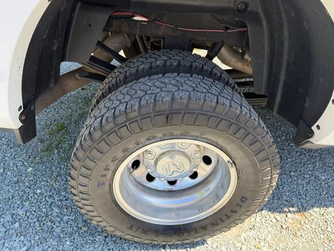 Used 2019 RAM 3500 Limited AWD/4WD image 14