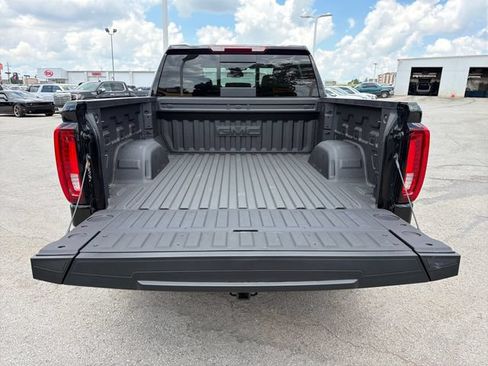 New 2026 GMC Sierra 1500 SLT w/ SLT Premium Plus Package AWD/4WD image 24