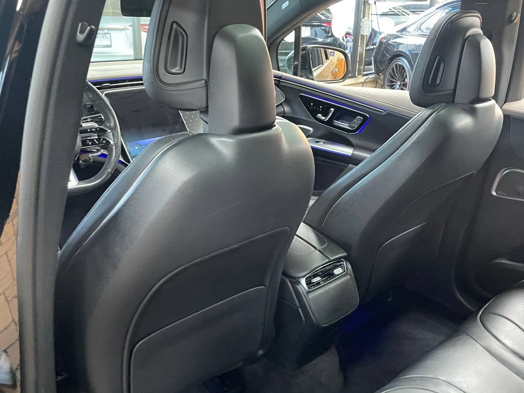Used 2024 Mercedes-Benz EQE AMG 4MATIC SUV image 18