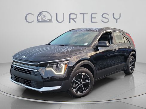 New 2026 Kia Niro EX w/ EX Premium Package FWD image 1