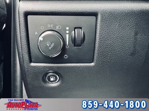 Used 2019 Jeep Grand Cherokee Limited image 25