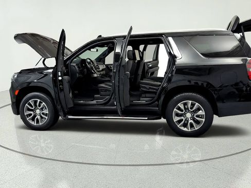 Used 2021 Chevrolet Tahoe LT w/ Rear Media and Nav Package AWD/4WD image 10