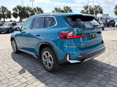 Certified 2023 BMW X1 xDrive28i w/ Convenience Package image 11