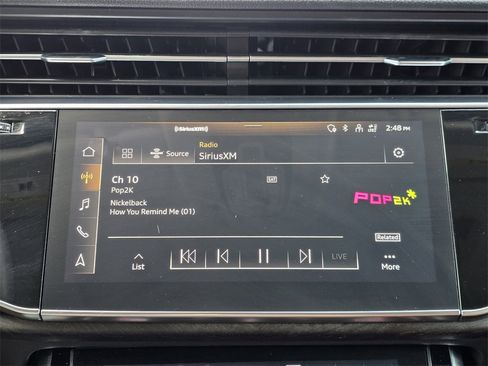 Used 2022 Audi Q8 Premium image 13