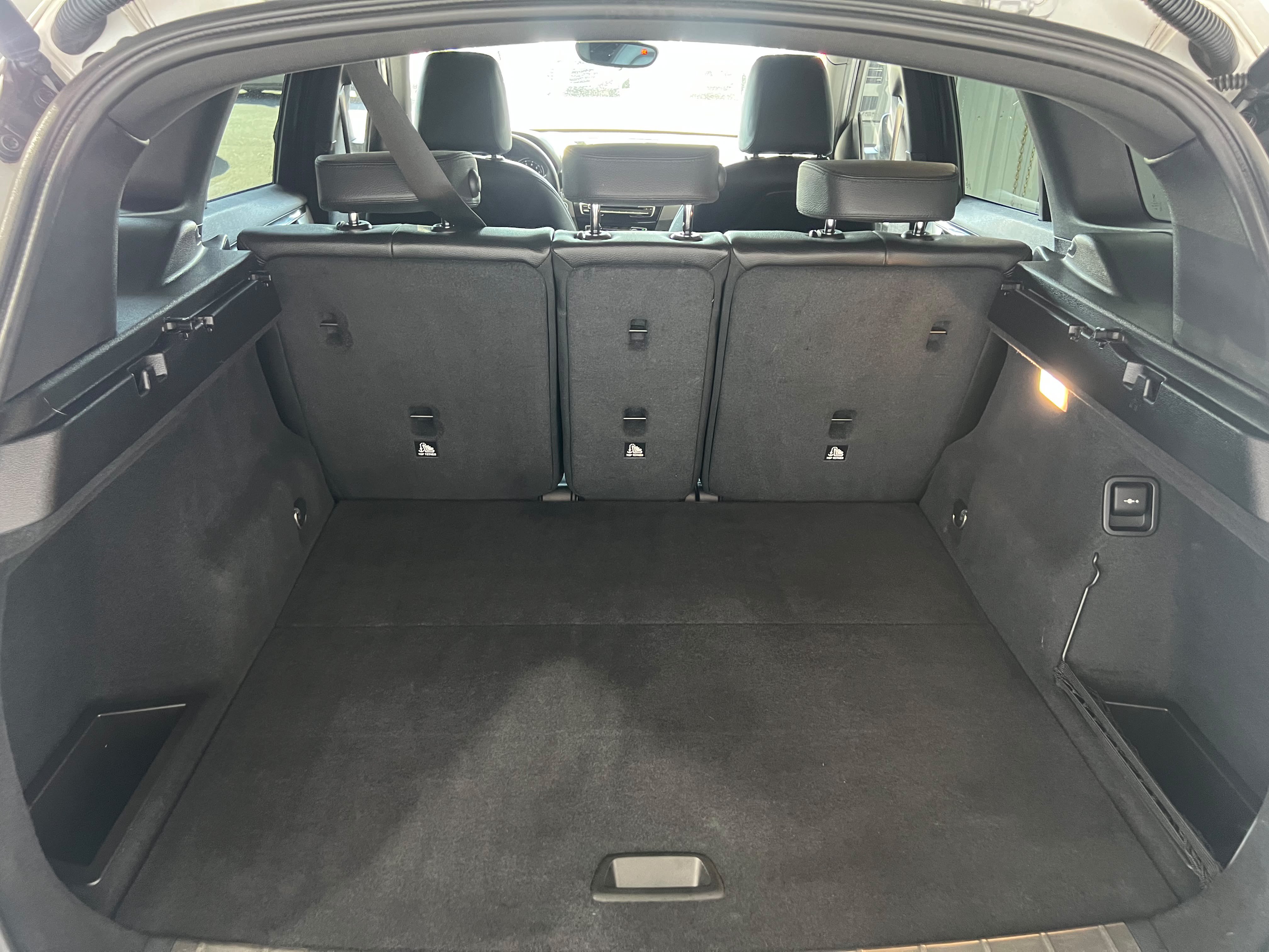 Used 2019 BMW X1 sDrive28i w/ Convenience Package FWD image 5