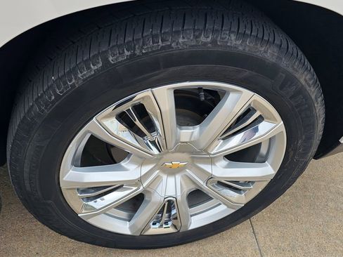 Used 2021 Chevrolet Tahoe High Country AWD/4WD image 31