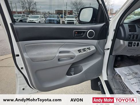 Used 2010 Toyota Tacoma 4x4 Double Cab image 10