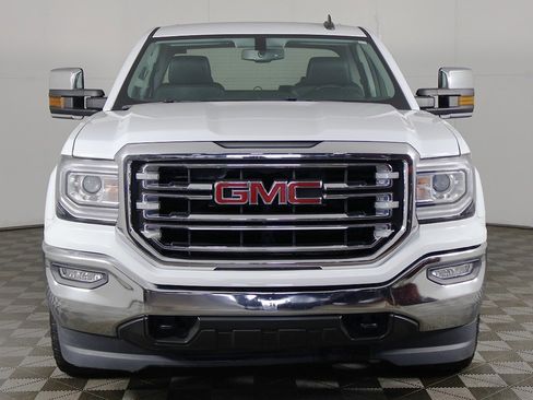 Used 2018 GMC Sierra 1500 SLT w/ SLT Premium Package image 10