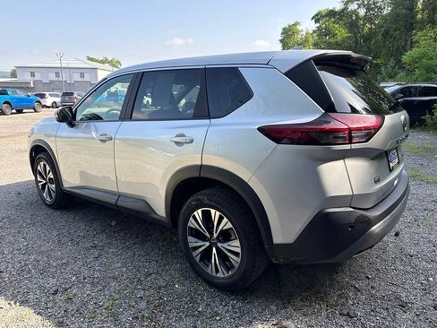 Used 2023 Nissan Rogue SV FWD image 7