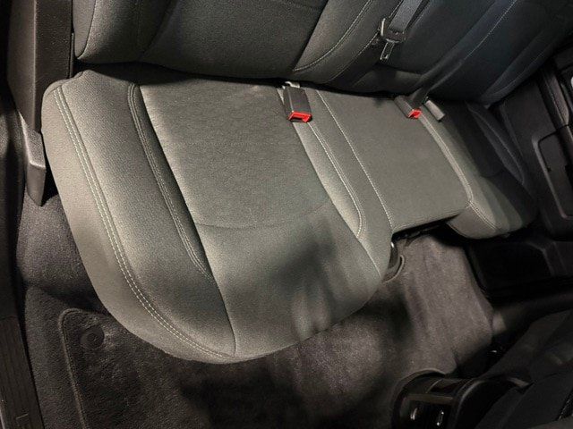 Certified 2025 RAM 2500 Big Horn AWD/4WD image 18