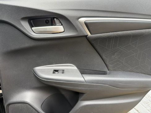 Used 2016 Honda Fit EX image 13