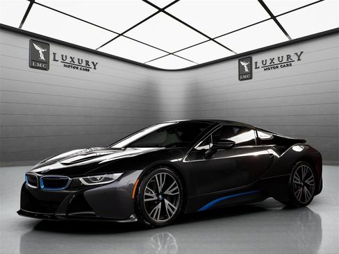 Used 2019 BMW i8 Roadster image 8