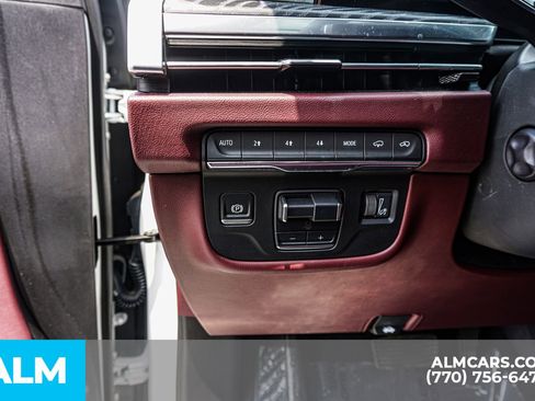 Used 2025 Cadillac Escalade Sport w/ Touring Package AWD/4WD image 43