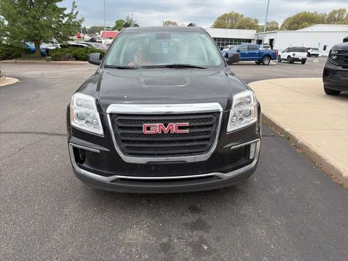 Used 2017 GMC Terrain SLE w/ Convenience Package FWD image 1