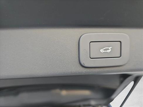 New 2026 Land Rover Range Rover Sport Dynamic SE image 14