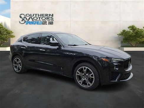 Used 2023 Maserati Levante Modena image 7