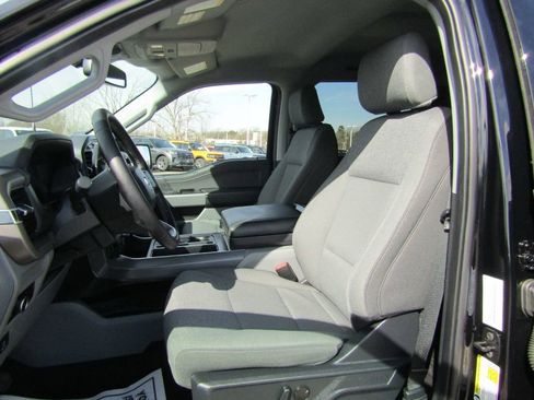 Used 2025 Ford F150 XLT w/ Equipment Group 302A MID image 17