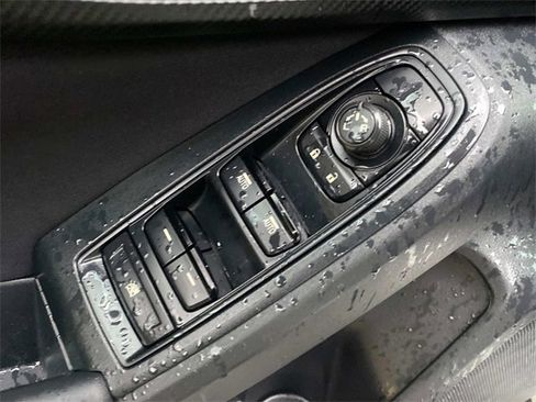 Used 2019 Subaru Impreza 2.0i w/ Eyesight image 13
