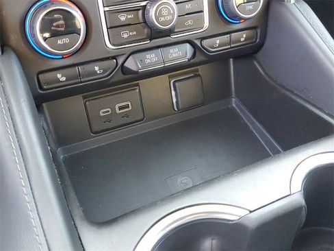 Used 2023 Chevrolet Tahoe LT image 29