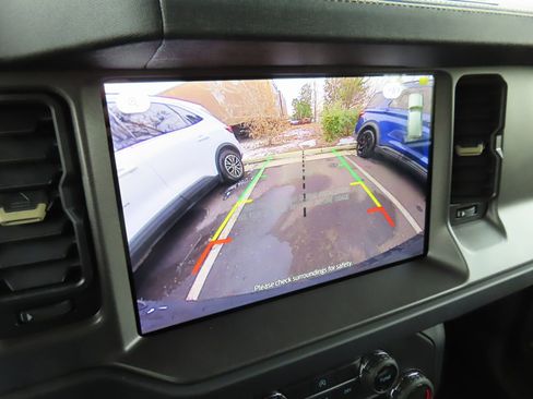 New 2025 Ford Bronco Badlands w/ Sasquatch Package image 13