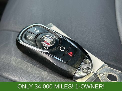 Used 2023 Buick Enclave Essence w/ Experience Buick Package AWD/4WD image 10