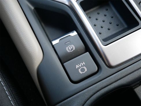 Used 2020 Subaru Forester w/ Alloy Wheel Package image 29