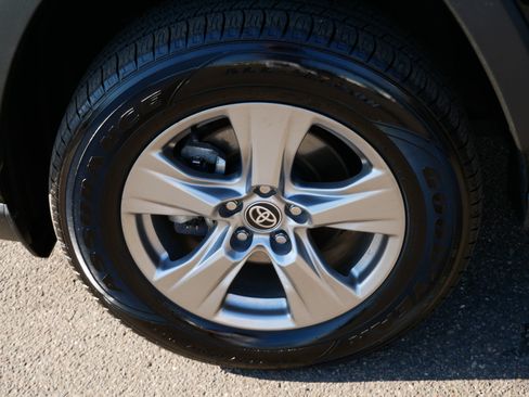 Used 2024 Toyota RAV4 XLE image 15