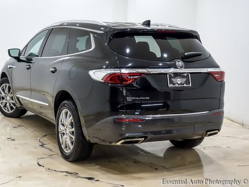 Used 2022 Buick Enclave Premium w/ Experience Buick Package AWD/4WD image 9
