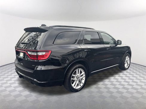 Used 2024 Dodge Durango GT image 5