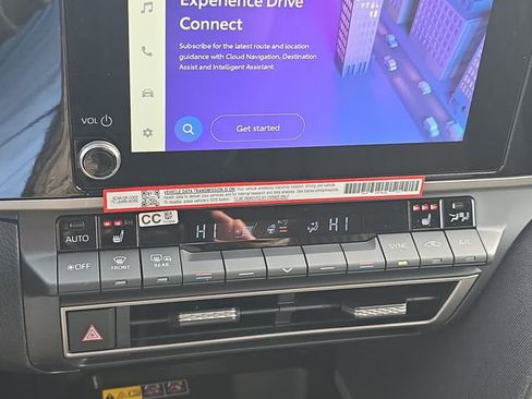 Used 2026 Toyota Camry LE w/ Convenience Package image 25