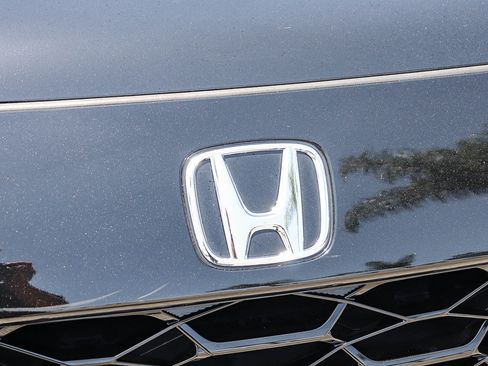 Certified 2026 Honda HR-V EX-L image 4