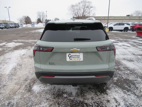 Certified 2025 Chevrolet Equinox LT w/ Convenience Package II image 6