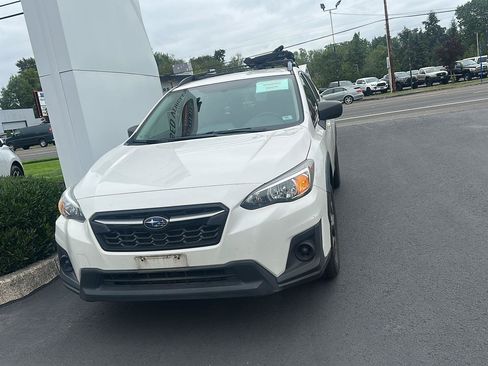 Used 2018 Subaru Crosstrek 2.0i AWD/4WD image 5