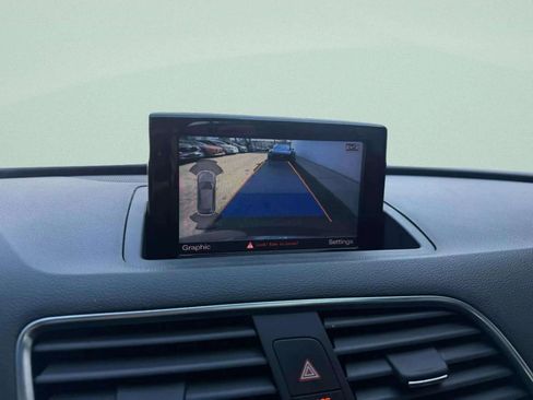 Used 2018 Audi Q3 2.0T Premium Plus w/ Premium Plus Package image 21