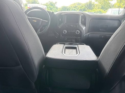 Used 2024 Chevrolet Silverado 2500 Custom w/ Custom Convenience Package AWD/4WD image 11