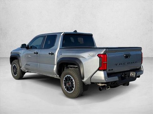 Used 2024 Toyota Tacoma TRD Off-Road w/ TRD Off Road Premium Package AWD/4WD image 8