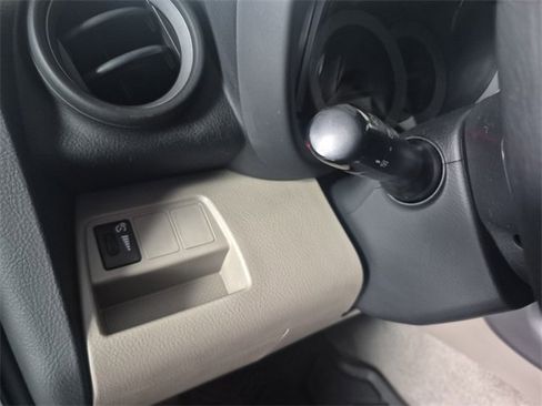 Used 2007 Toyota RAV4 2WD image 21