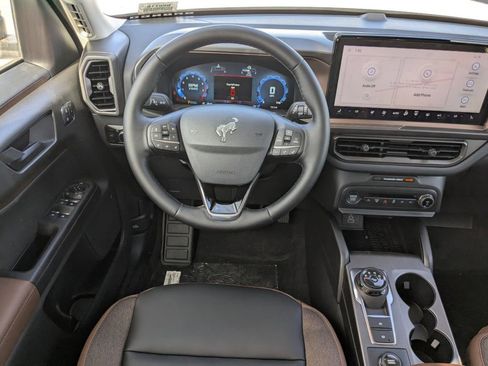 New 2025 Ford Bronco Sport Outer Banks image 16