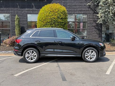 Used 2023 Audi Q3 2.0T Premium image 21