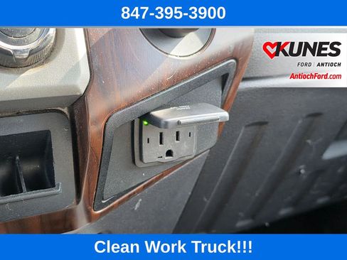 Used 2015 Ford F350 Lariat image 39