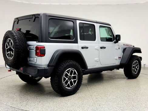 Used 2024 Jeep Wrangler Unlimited Rubicon w/ Convenience Group image 5