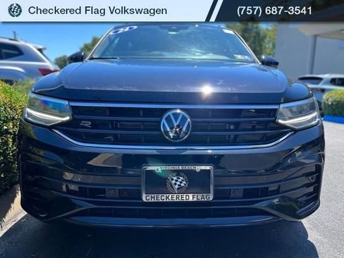 Used 2024 Volkswagen Tiguan SE R-Line w/ MDO Package, Two-Row AWD/4WD image 13