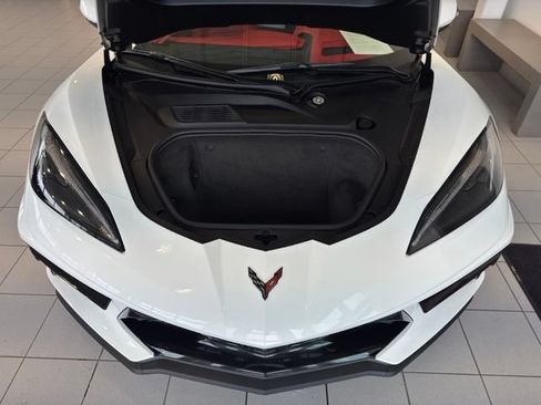 Used 2023 Chevrolet Corvette Stingray Premium Cpe w/ Z51 Performance Package RWD image 38
