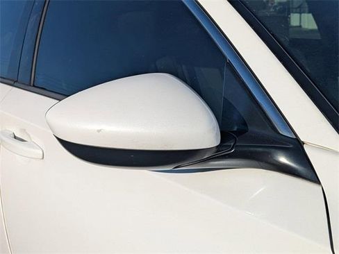 Used 2019 Honda Accord LX image 12